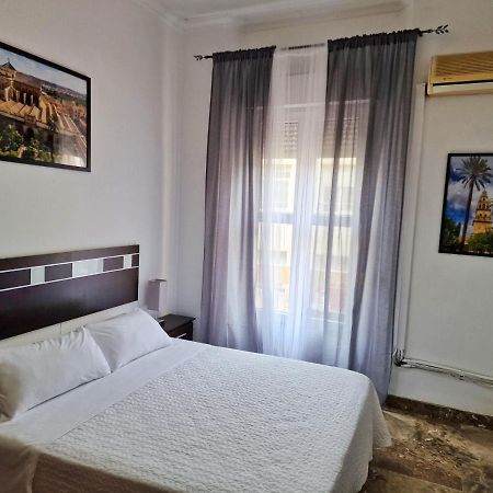 Apartamento El Duque - Plaza De Las Tendillas Cordoba Exterior photo