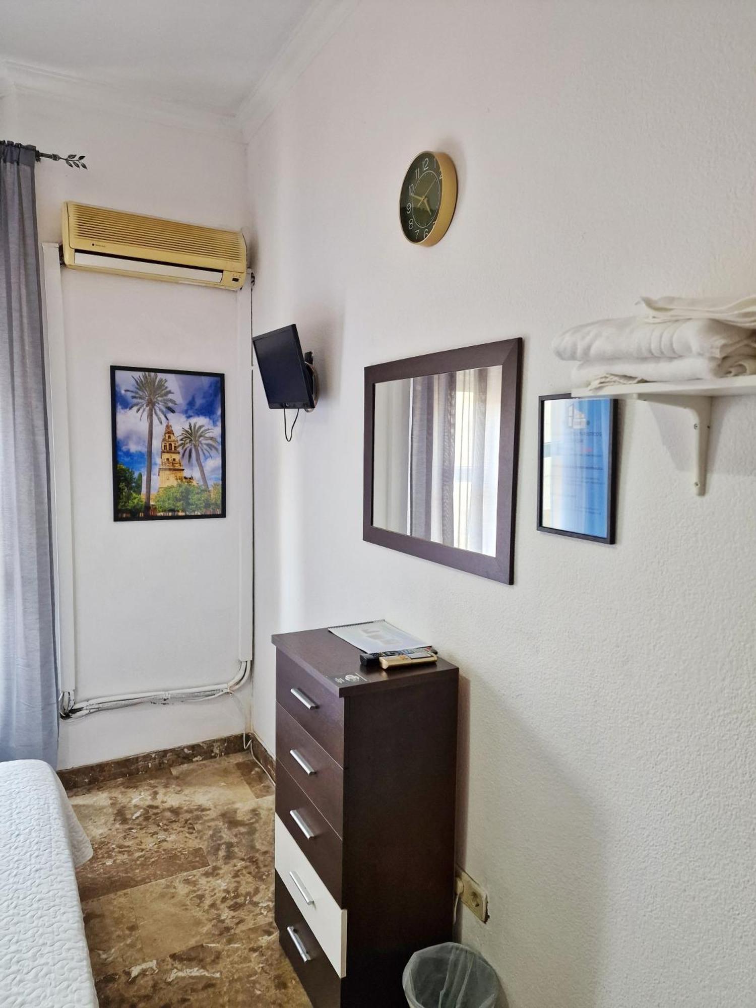 Apartamento El Duque - Plaza De Las Tendillas Cordoba Room photo